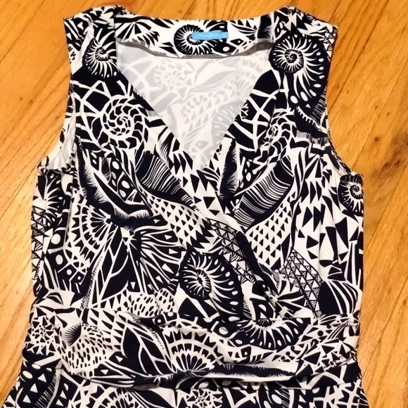 J. McLaughlin blue & white crossover dress cinch waist Sz S Excellent condition - Picture 3 of 11